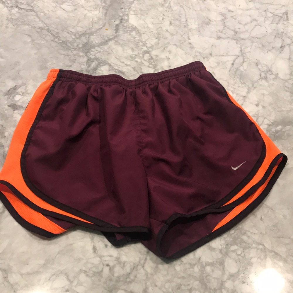 Nike tempo size Medium